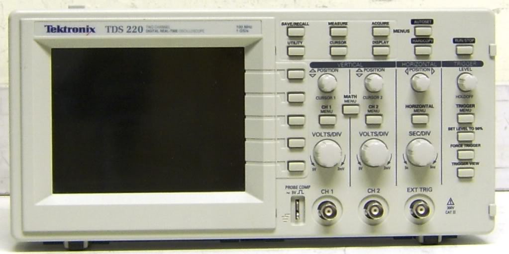 Tektronix Tds220 Oscilloscope 1 Tektronix Tds220 Oscilloscope