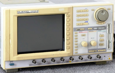 Yokogawa 700883 8-Ch,8M W/Ch,500Ms/S,Digital Oscilloscope 1 Yokogawa 700883 8-Ch,8M W/Ch,500Ms/S,Digital Oscilloscope