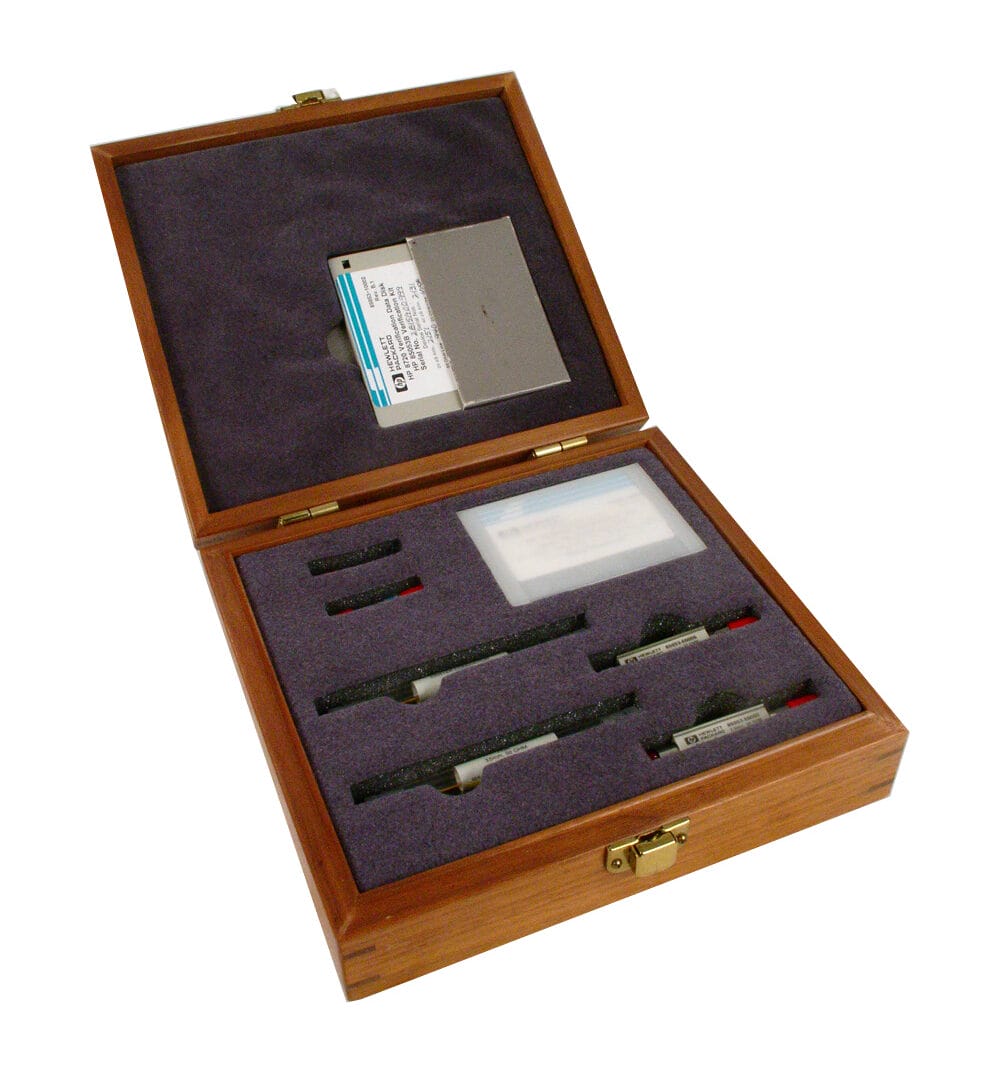 Keysight 85053B Verification Kit, 3.5 Mm (Agilent) 1 Keysight 85053B Verification Kit, 3.5 Mm