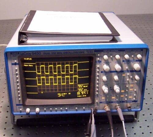 Teledyne Lecroy 9450 350Mhz 2Ch 400Msa/S Oscilloscope 1 Teledyne Lecroy 9450 350Mhz 2Ch 400Msa/S Oscilloscope
