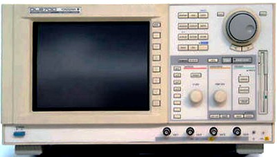 Yokogawa Dl2700 150Mhz, 2-8 Channel Digital Oscilloscope 1 Yokogawa Dl2700 150Mhz, 2-8 Channel Digital Oscilloscope