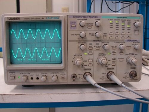 Leader Electronics Ls8106A Analog Oscilloscope 1 Leader Electronics Ls8106A Analog Oscilloscope