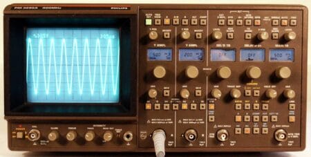 Phillips Pm3295A Analog Oscilloscope 1 Phillips Pm3295A Analog Oscilloscope