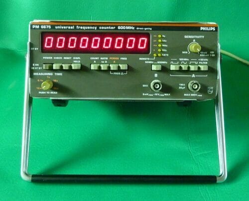 Phillips Pm6675 Counters/Timers 1 Phillips Pm6675 Counters/Timers