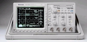 Tektronix Tds430A 400Mhz, 2 Channel, 100Ms/S Oscilloscope 1 Tektronix Tds430A 400Mhz, 2 Channel, 100Ms/S Oscilloscope