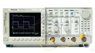Tektronix Tds684A 1 Ghz, 4 Ch, 5Gs/S, Color Oscilloscope 1 Tektronix Tds684A 1 Ghz, 4 Ch, 5Gs/S, Color Oscilloscope