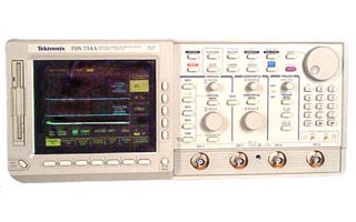Tektronix Tds754A Oscilloscope Digital Sampling 1 Tektronix Tds754A Oscilloscope Digital Sampling
