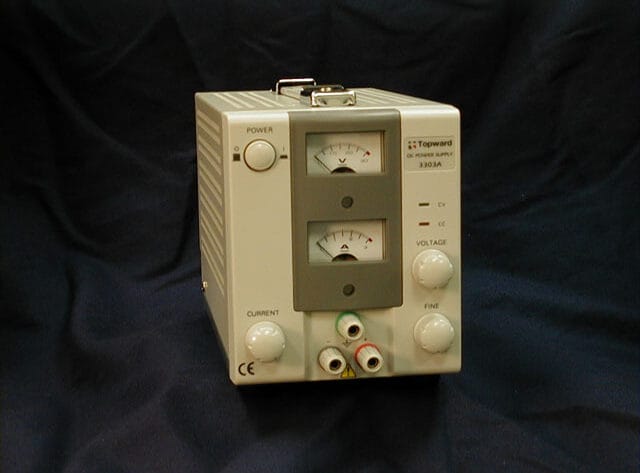 Topward 3601A 0-60V/0-1A Single 1 Topward 3601A 0-60V/0-1A Single
