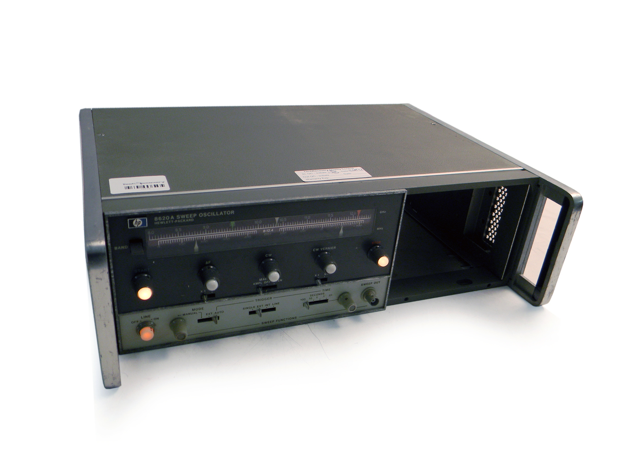 Agilent 8620A Oscillator 1 Agilent 8620A Oscillator