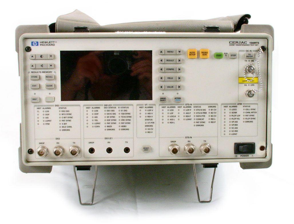 Agilent 156MTS Communications Analyzer 1 Agilent 156MTS Communications Analyzer