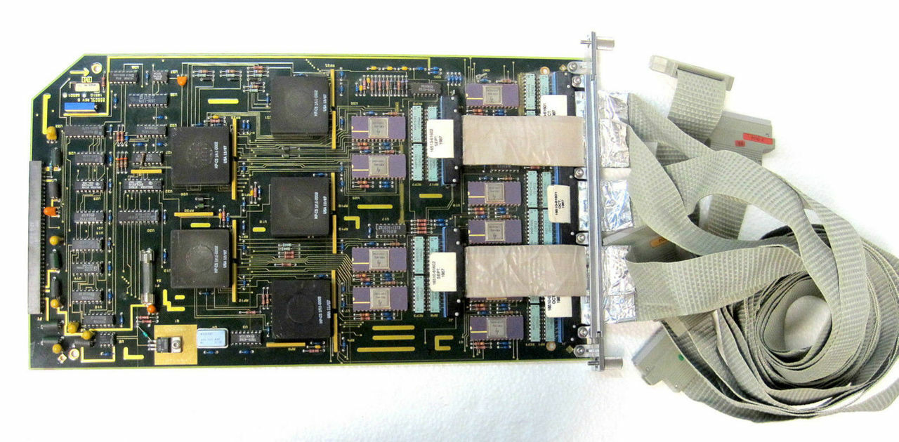 Agilent 16510A Logic Analyzer 2 Agilent 16510A Logic Analyzer