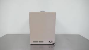 VWR 1300U OVEN 1 1300U
