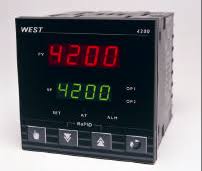 West 4200 Temperature Controller 1 4200