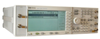 Agilent ESG-D4000A Signal Gen/Synthesizers/Sweepers 1 Agilent ESG-D4000A Signal Gen/Synthesizers/Sweepers