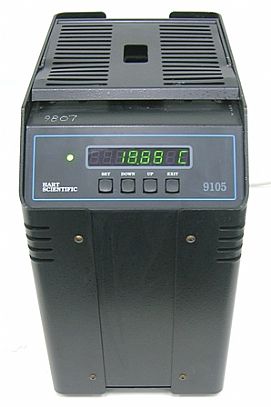 Hart Scientific 9105 Dry Well Calibrator - Fluke 1 Hart Scientific 9105 Dry Well Calibrator