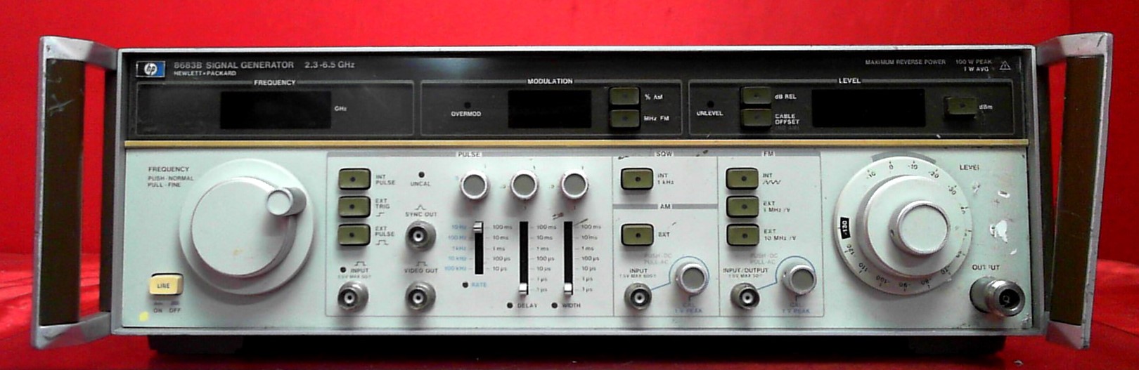 Agilent 8683B Signal Gen/Synthesizers/Sweepers 1 Agilent 8683B Signal Gen/Synthesizers/Sweepers