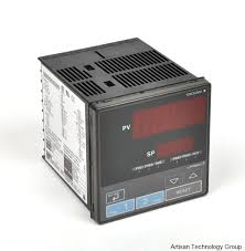 Yokogawa UT350 Temperature Controller 1 UT350