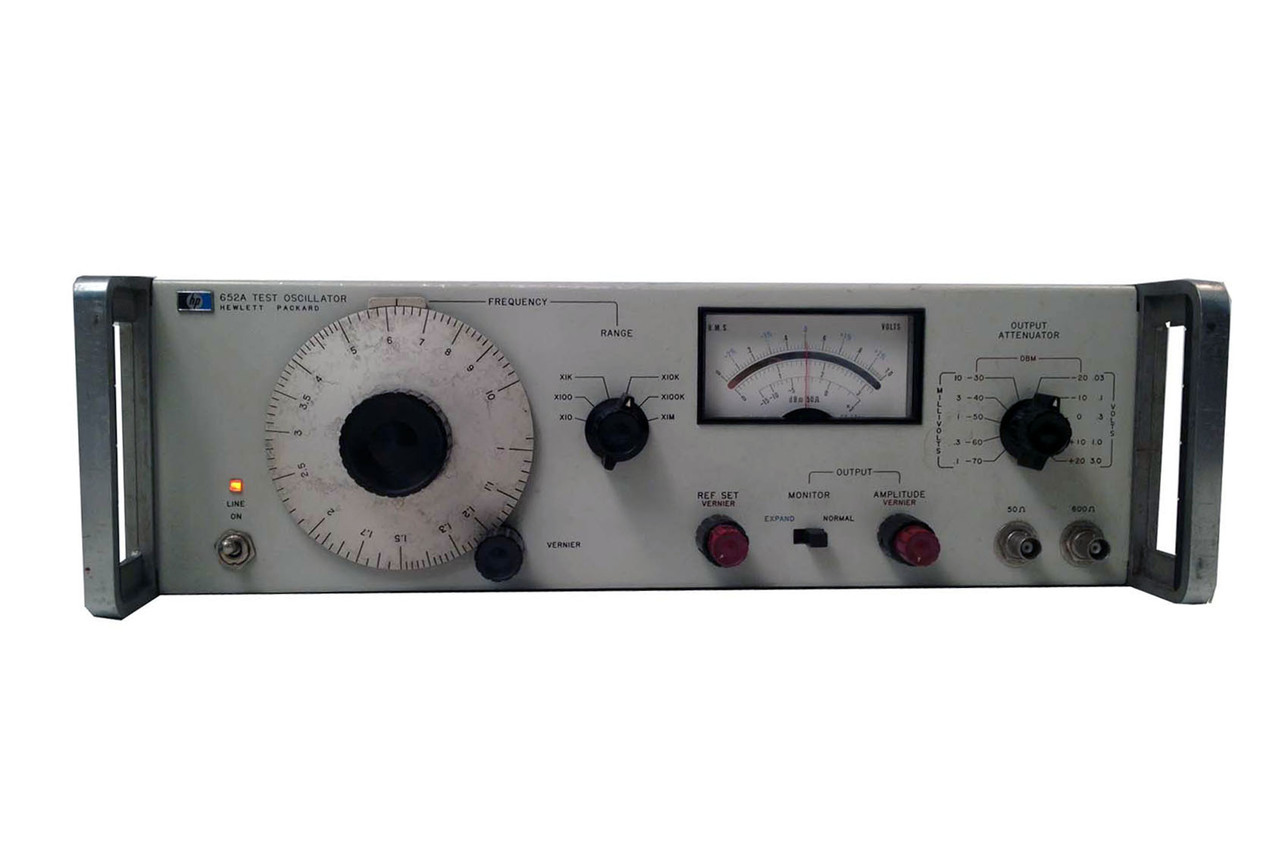 Agilent 652A Signal Gen/Synthesizers/Sweepers 1 Agilent 652A Signal Gen/Synthesizers/Sweepers