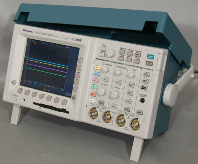 Tektronix TDS3014B Oscilloscopes 2 Tektronix TDS3014B Oscilloscopes