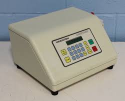 Wheaton 13687447 UniSpense PRO - Peristaltic Pump Liquid Dispenser with Digital Display - DWK Life Sciences W375040A 1 13687447